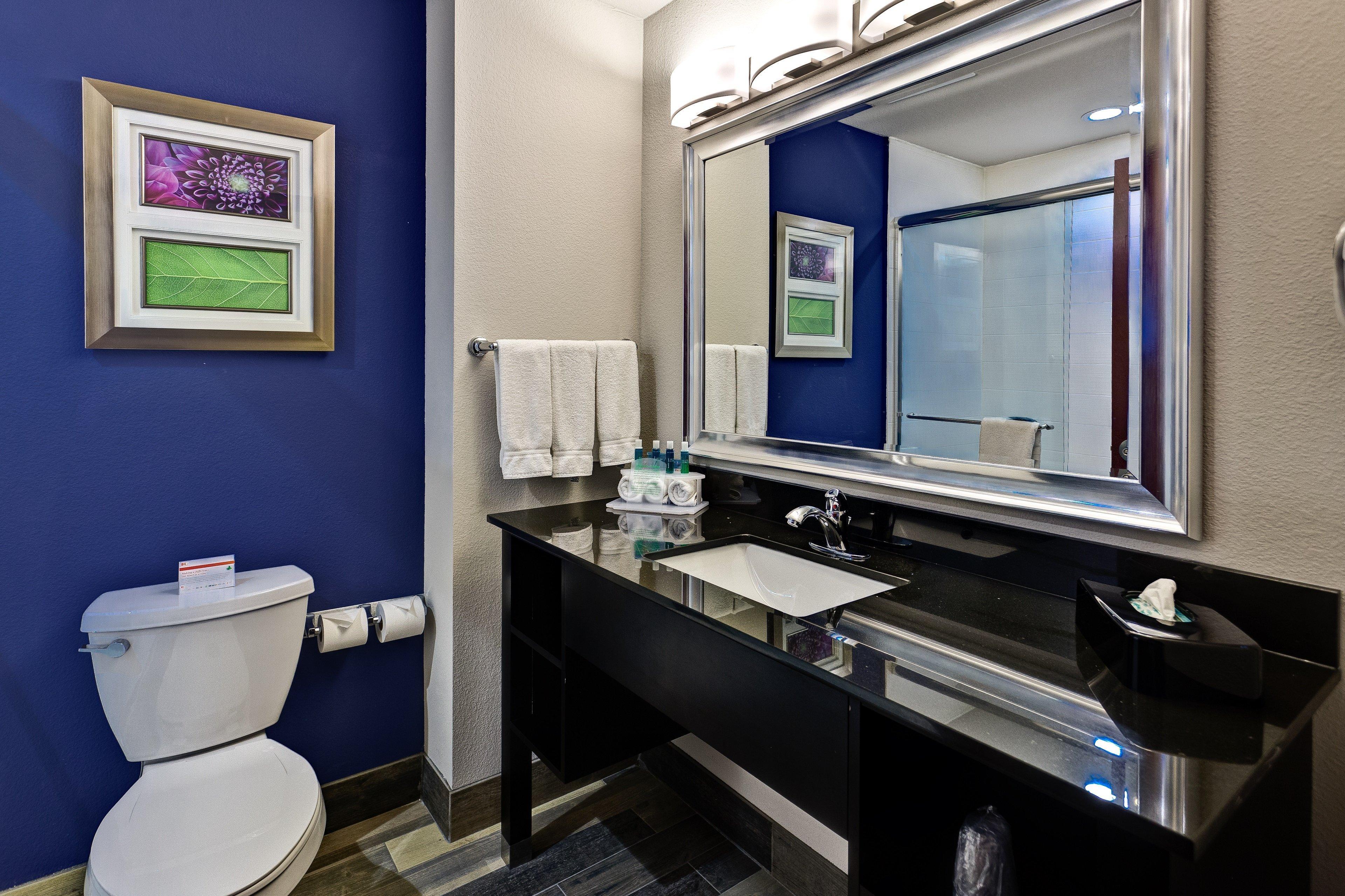 Holiday Inn Express Hutchison By Ihg Hutchinson Exterior foto